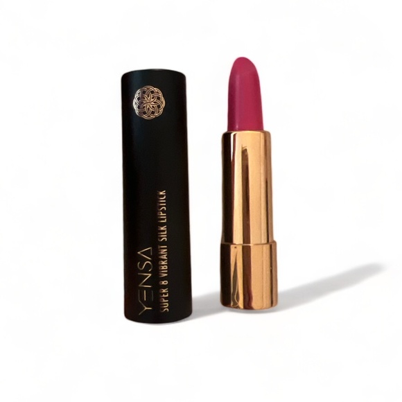 NWT YENSA Super 8 Vibrant Silk Lipstick with Semi-Glossy Finish - (VIVID) - Picture 2 of 10